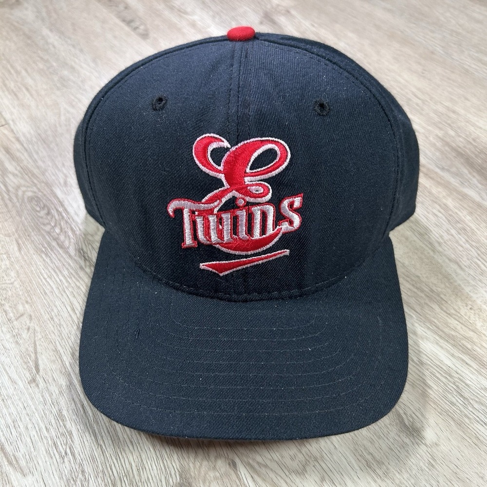 VTG New Era Pro Elizabethton Twins Snapback Hat MiLB Baseball Blue Wool Cap USA